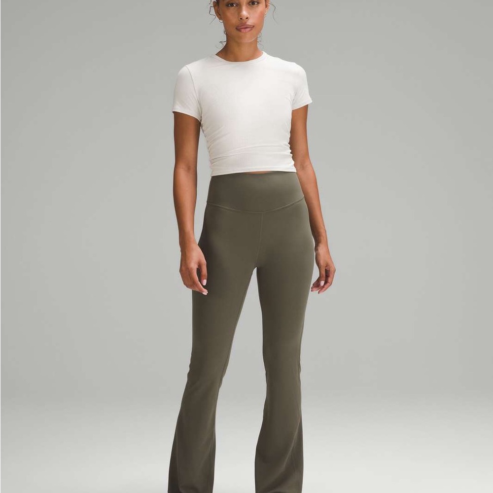 Lululemon Groove Super-High-Rise Flared Pant Nulu  8 - Picture 2 of 11